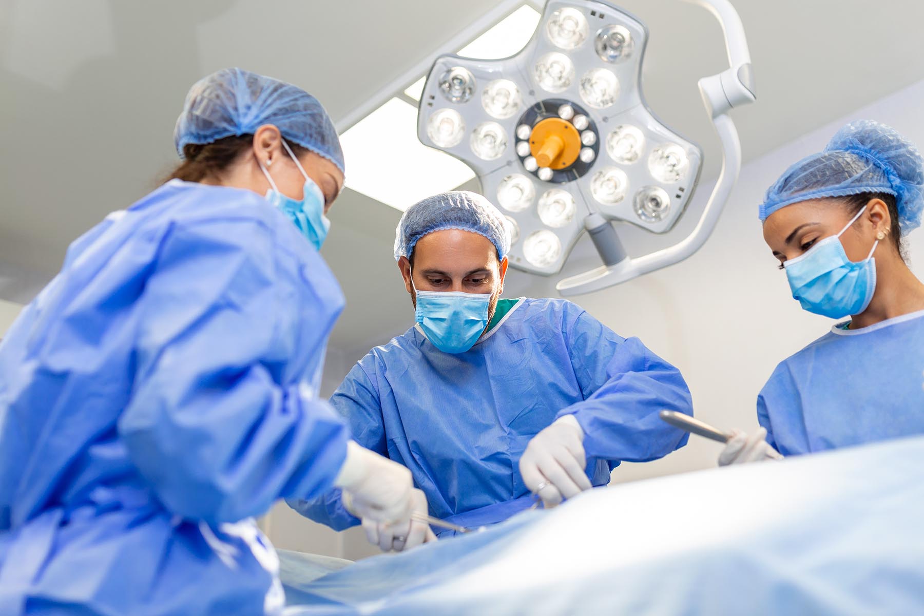 “Quero ser operado com o robô”. Nove sistemas robóticos cirúrgicos instalados em hospitais de Portugal